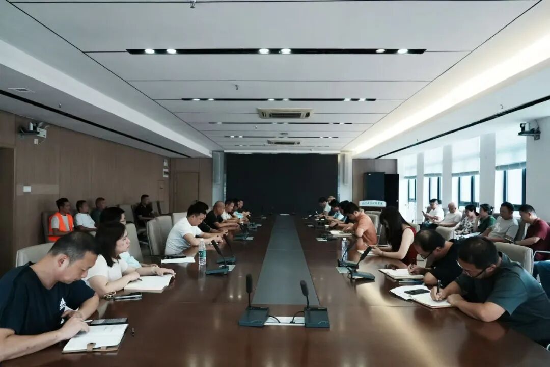 学校召开2026年暑期校园建设推进工作会